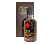 Malecon Rum Selecci&oacute;n Esplendida 1982